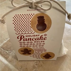 NWT Williams Sonoma Winter Holiday Pancake Molds Tree, Gingerbread & Snowman